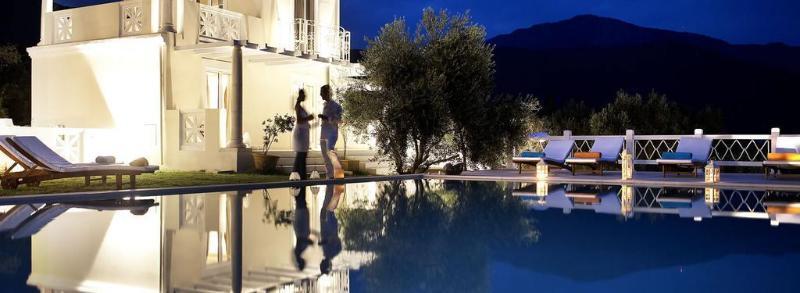 Castello Di Vista Hotel Ypsos Exterior photo